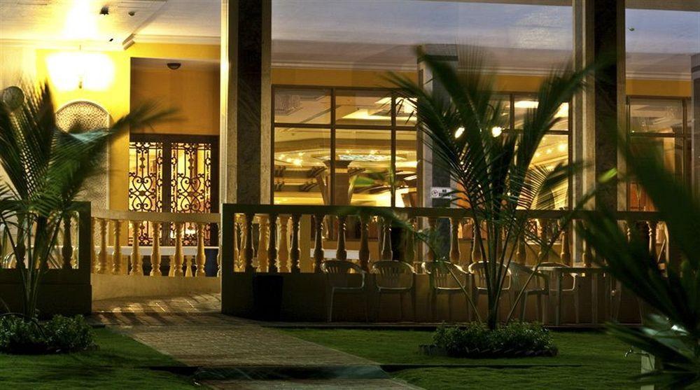 Royal Beach Resort & Spa الشارقة المظهر الخارجي الصورة